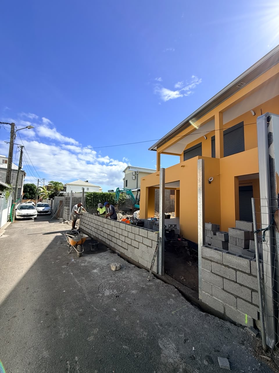 Travaux de construction d'une maison individuelle au Port 3