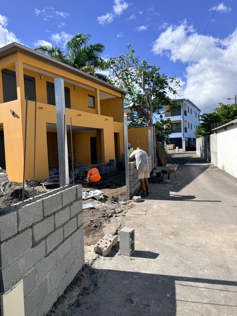 Travaux de construction d'une maison individuelle au Port 4